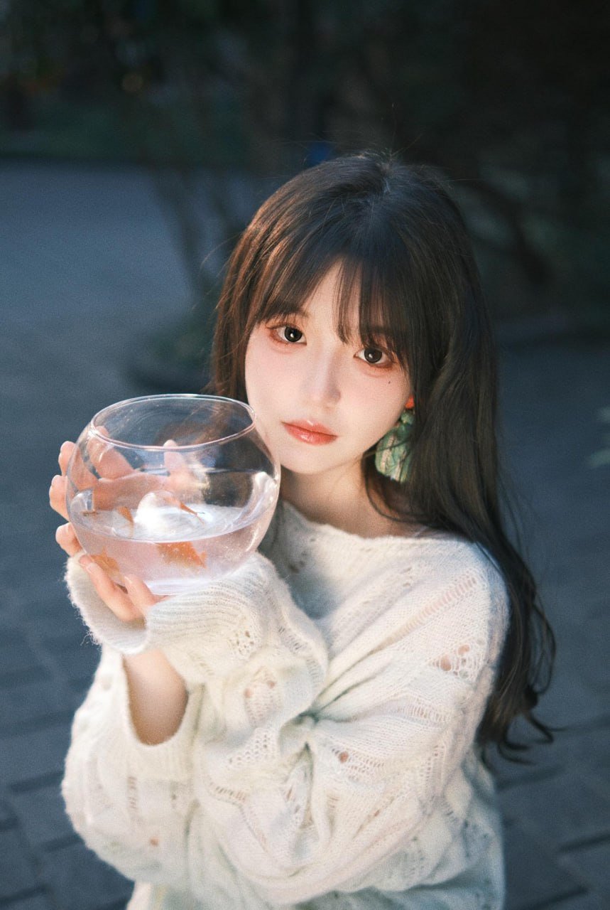 在都市生活中如何理解和应对身边常见的包养现象