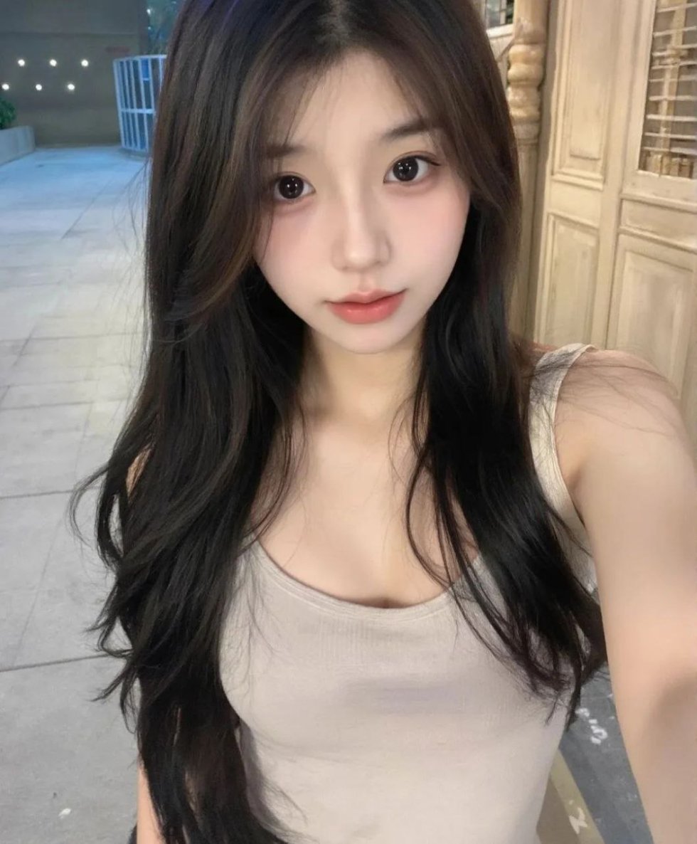 在日常生活中感受情感的微妙波动与人际关系的细腻变化