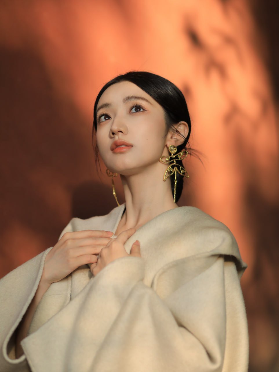 从江门包养网到都市情感：探寻现代人际关系的新趋势