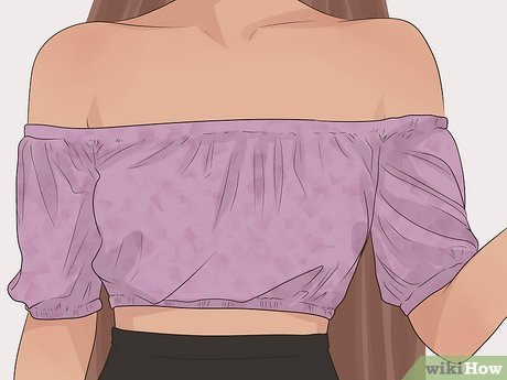 Tease him a little with this trendy and chill piece.